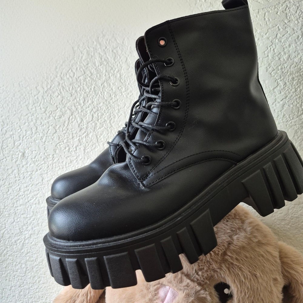 Black Chunky Platform Boots